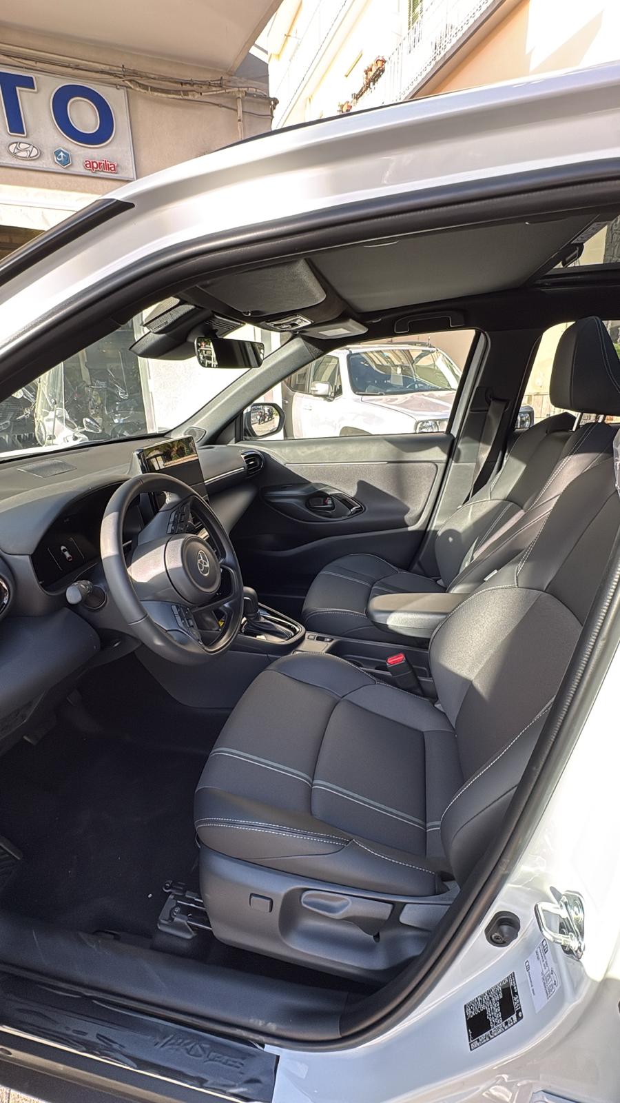 Toyota Yaris Cross 1.5 Hybrid 5p. E-CVT Active NUOVA