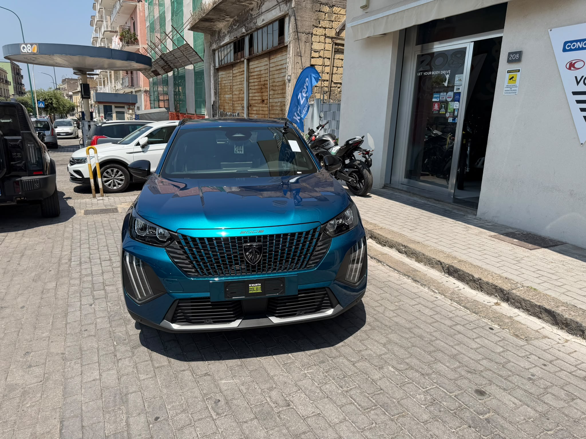 Peugeot 2008 1.2 BENZINA PURETECH 100CV ALLURE 2025 KM0