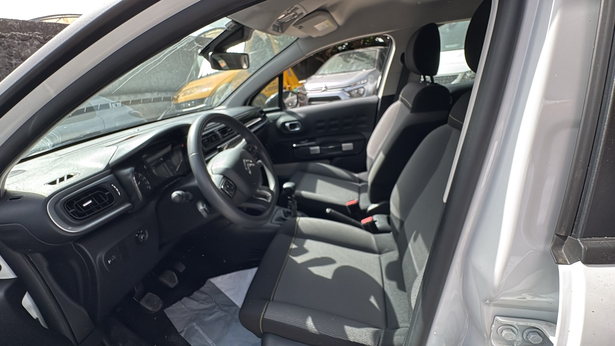 Citroen C3 1.5 BlueHDi 100 Business 2023 USATO