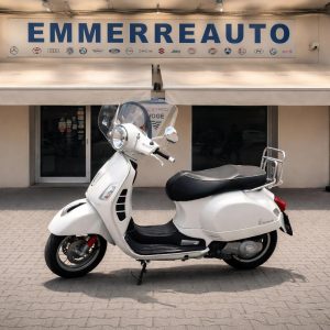 Vespa GTS 300 del 2011 USATO