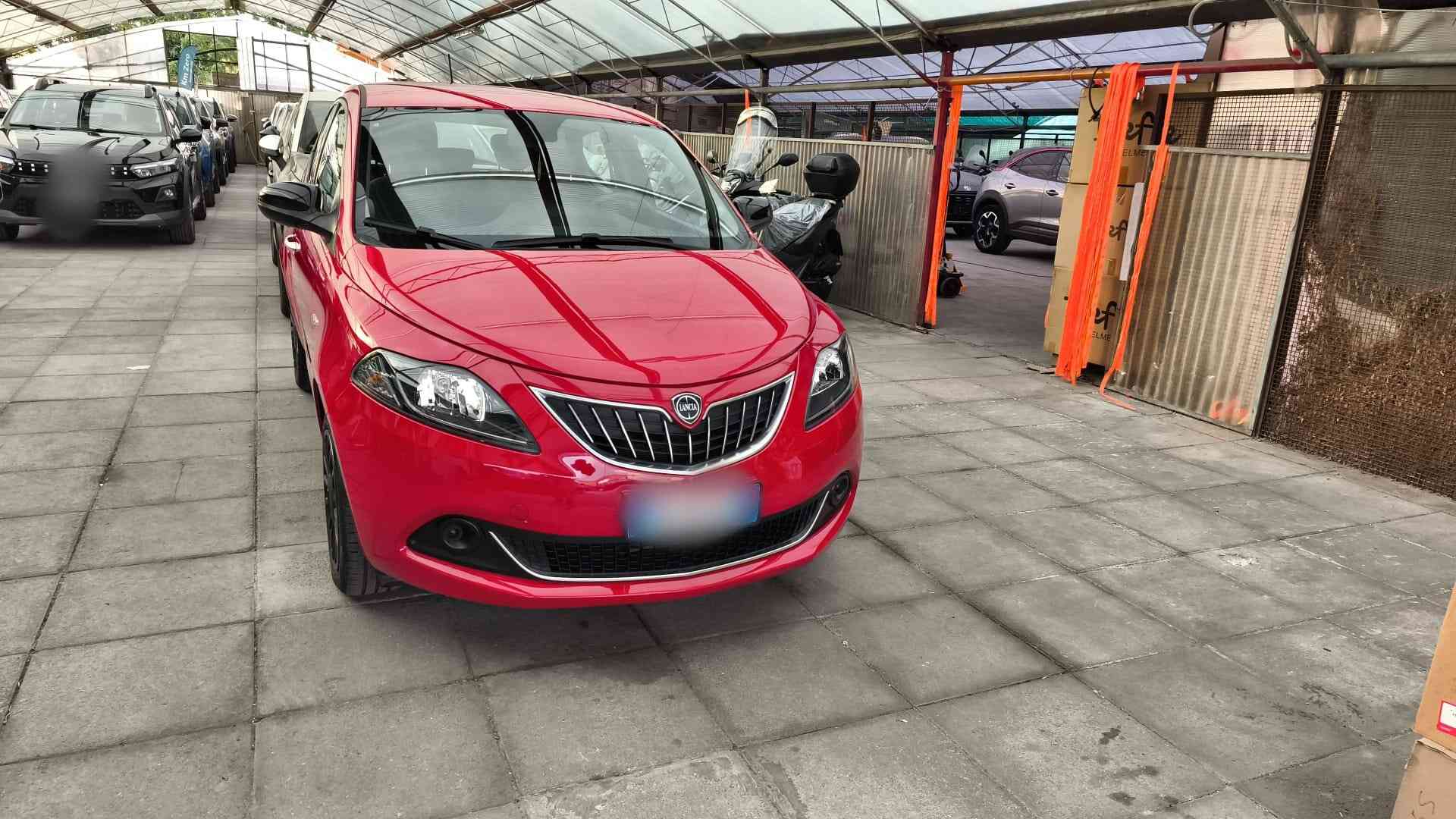 Lancia Ypsilon 1.0 Hybrid Ecochic 2021 USATO