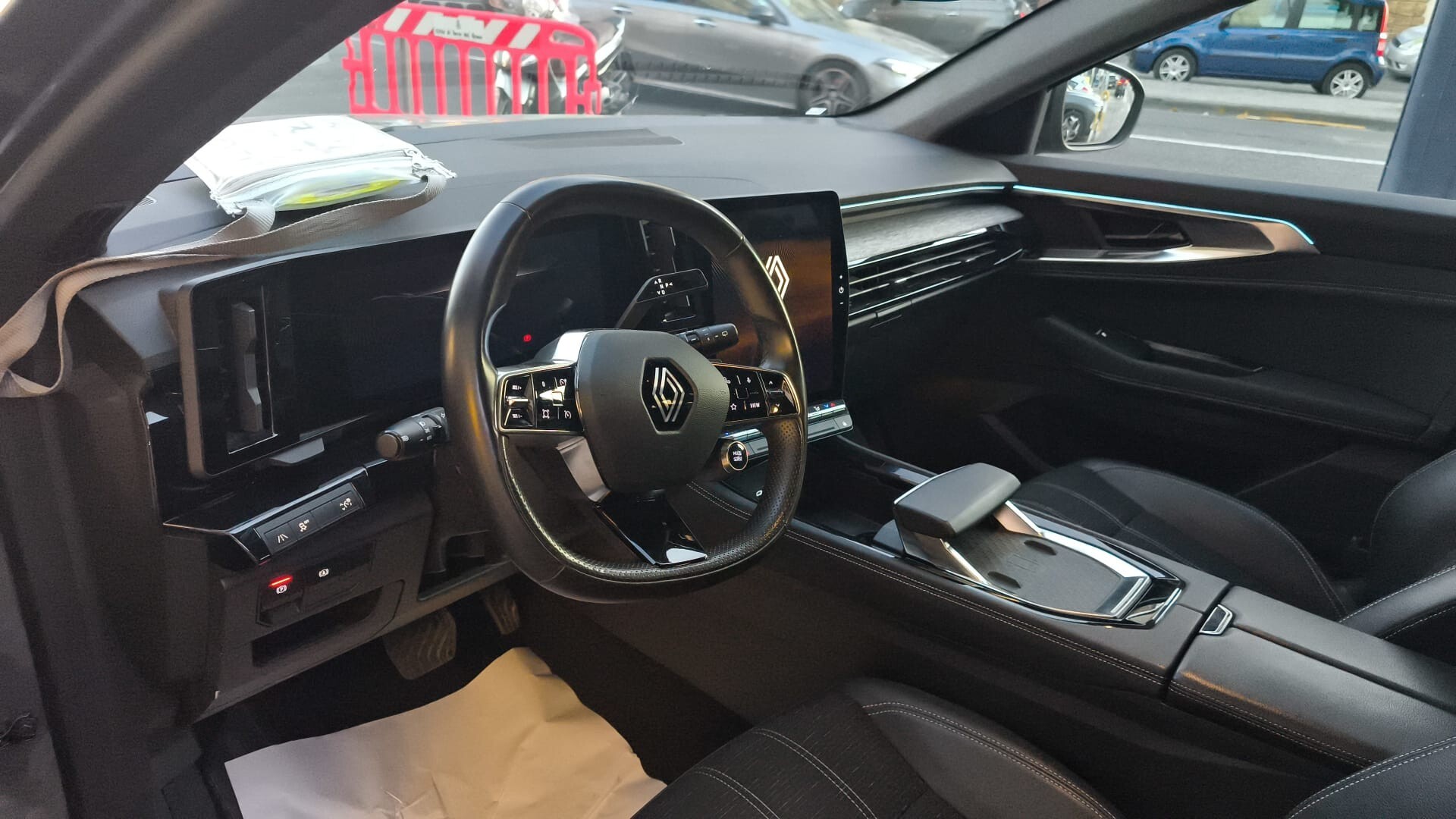 Renault Austral Full Hybrid E-Tech 200 CV Techno 2026 USATO - immagine 6