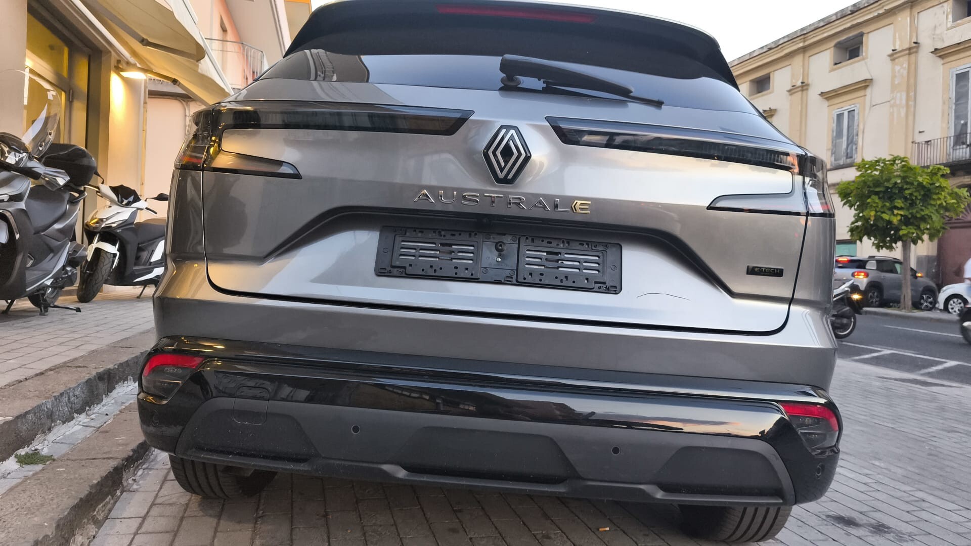 Renault Austral Full Hybrid E-Tech 200 CV Techno 2026 USATO - immagine 8