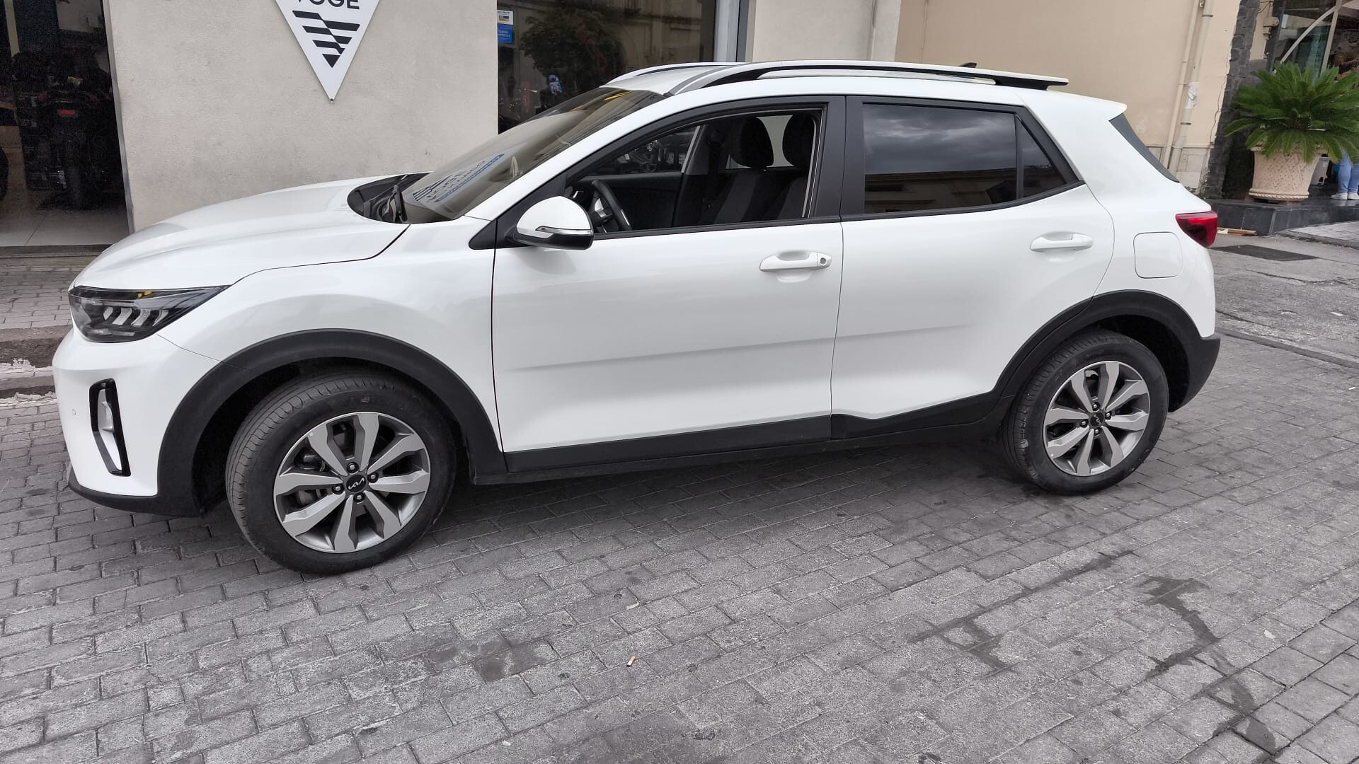 Kia Stonic 1.2 MPI Style 2025 USATO - immagine 4