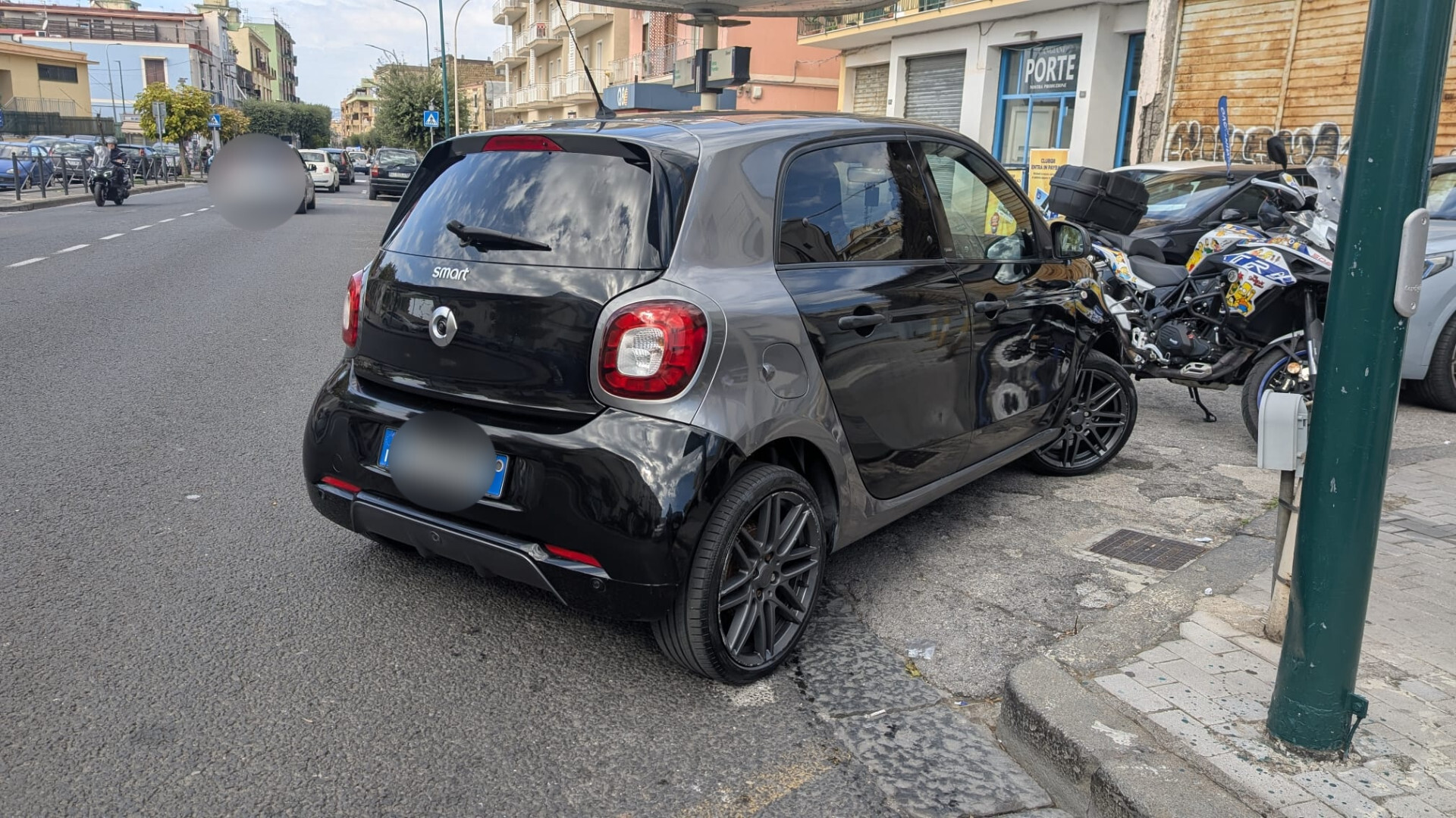 Smart ForFour BENZINA AUTOMATICA BRABUS 2018 USATO - immagine 5